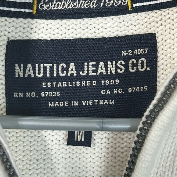 Nautica Men’s Knit Sweater White Blue Size M Nautical Preppy 90’s Y2K. - Picture 3 of 7
